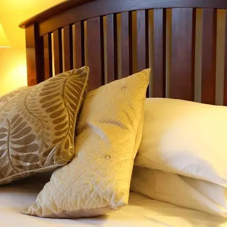 Trooperstown Bed & Breakfast 4*